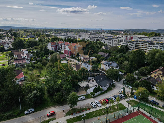 Gotowa restauracja z ogrodem i placem zabaw