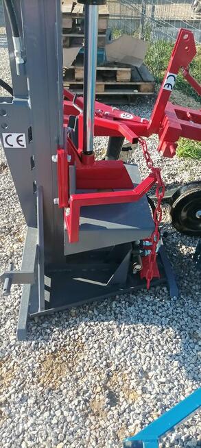 łuparka do drewna do drzewa na TUZ pionowa