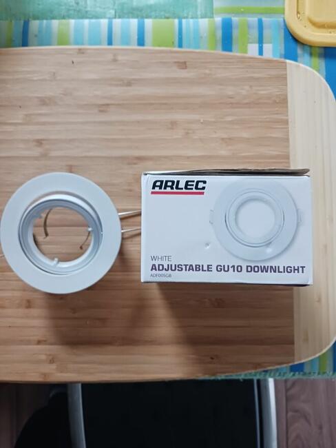 Oprawa halogenowa LED GU10 sufitowa wysyłka gratis !!!