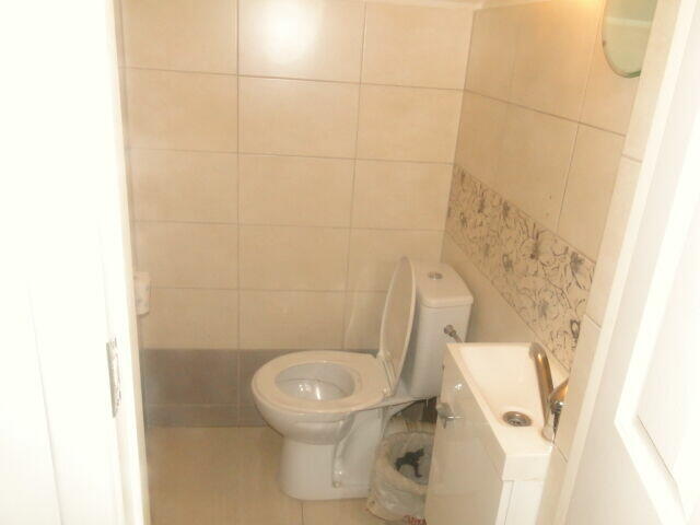 Ładny lokal pod każdą działalność 64 m2