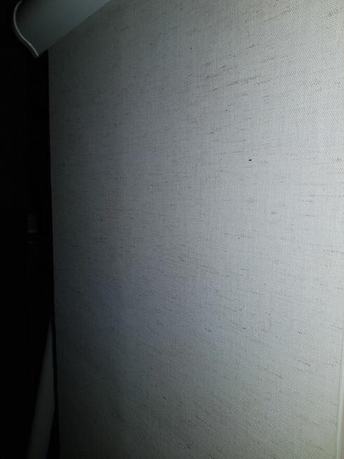 Rolety okienne w kasecie stan bdb 1szt kolor jasny beż 30zl