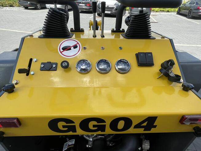 Nowa mini ładowarka GG04 Gunter Grossmann, 2025