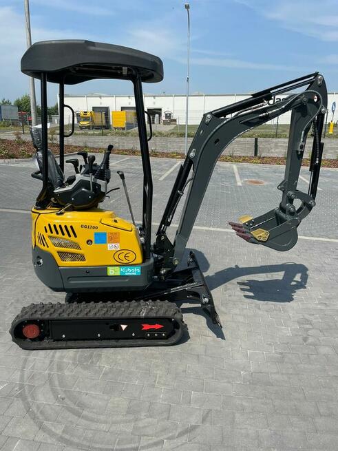 Profesjonalna Koparka gąsienicowa GG1700, Gunter Grossmann