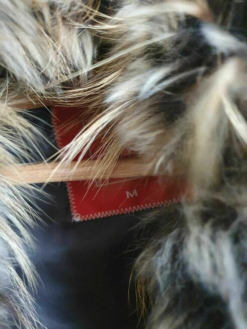 Świetna elegancka zimowa kurtka f. Tiffi