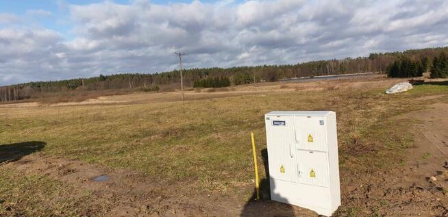 Działka budowlana o pow. 3663m2, Miłuki