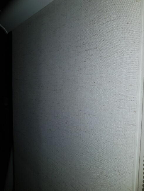 Rolety okienne w kasecie stan bdb 1szt kolor jasny beż 30zl