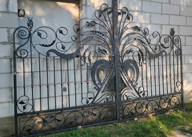 Brama Kuta, bramy kute, ogrodzenia kute, Kowalstwo artystyczne