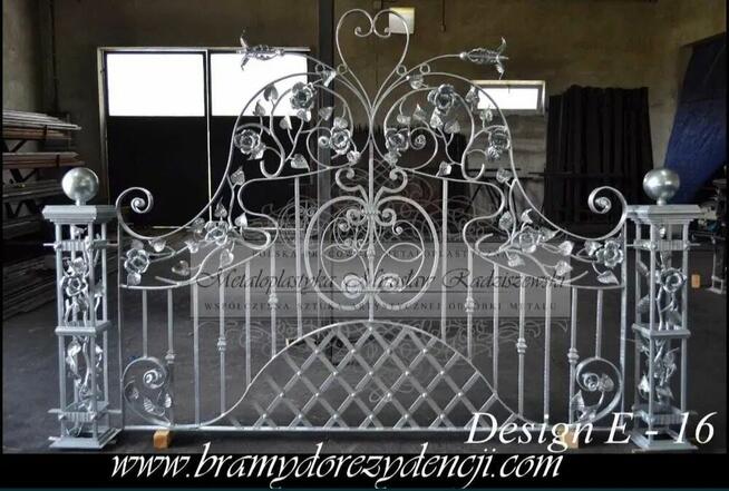 Kowalstwo, brama kuta, bramy kute, słup, słupek, słupki,