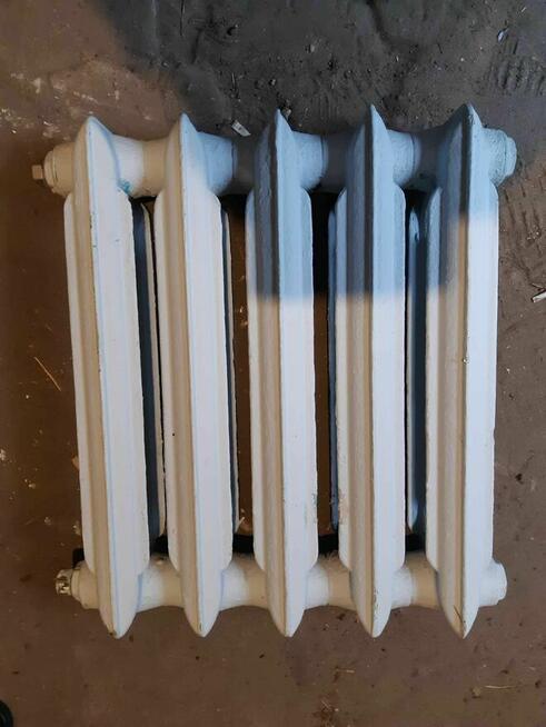 Komplet 3 Grzejników CO Żeliwnych z Demontażu. POLECAM.