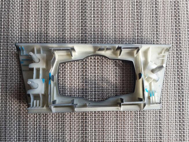 Osłona włącznika świateł