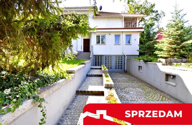 Segment w szeregowcu - spokojne osiedle przy lesie