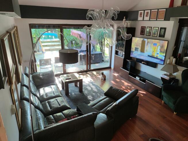 Dom 148,4 m2 z pieknym ogrodem z basenem