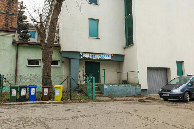 Funkcjonalny układ I Zamknięte patio I Parking