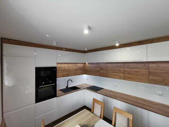 Zatrudnię stolarza/montera meblowego