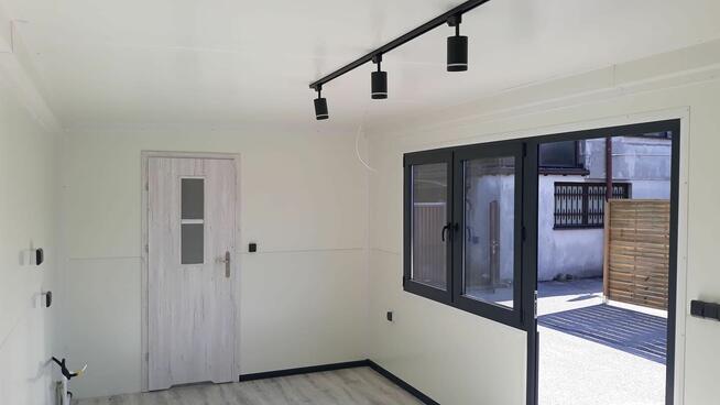 Biurowy Pawilon Handlowy - Producent Kontenerów