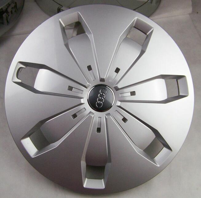 81A601147 Kołpaki kół stalowych 16 oryginał Audi Q2