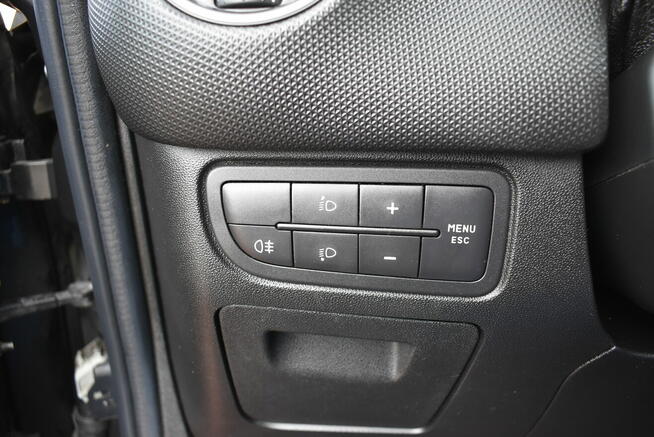 TYLKO126 tys. Światła do jazdy dziennej 5-drzwi Klima Serwis