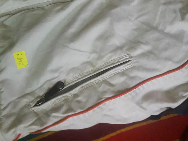 Kurtka zimowa na 140 cm nowa