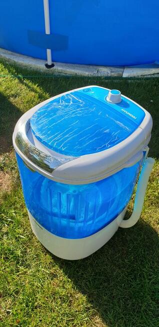 Sprzedam mini pralkę na 230 v