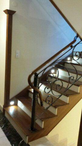 Drzwi, okna, schody drewniane - Stolarz