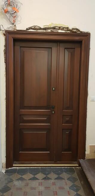 Drzwi, okna, schody drewniane - Stolarz