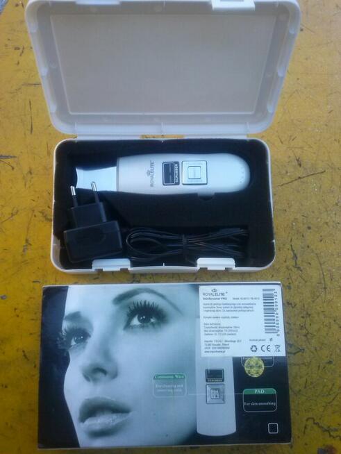 Aparat do peelingu kawitacyjnego, nowy, 80,00 zł.