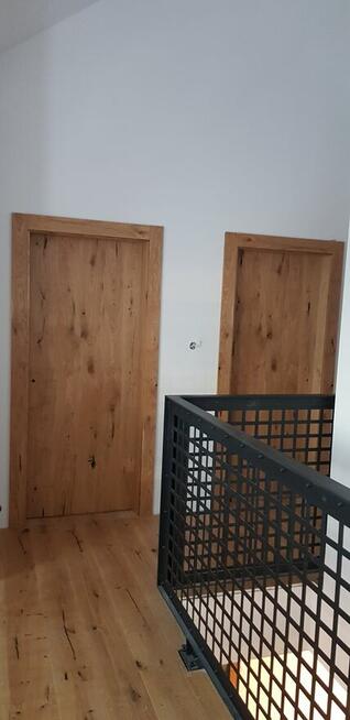 Drzwi, okna, schody drewniane - Stolarz