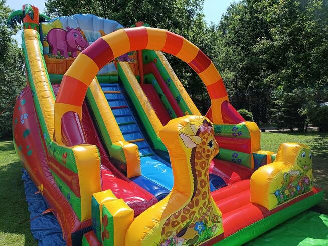 Zjeżdżalnia zamek skakaniec