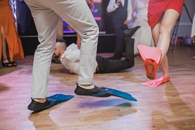 Dj Wodzirej na Wesele Srevice Party Ciężki dym fotobudka