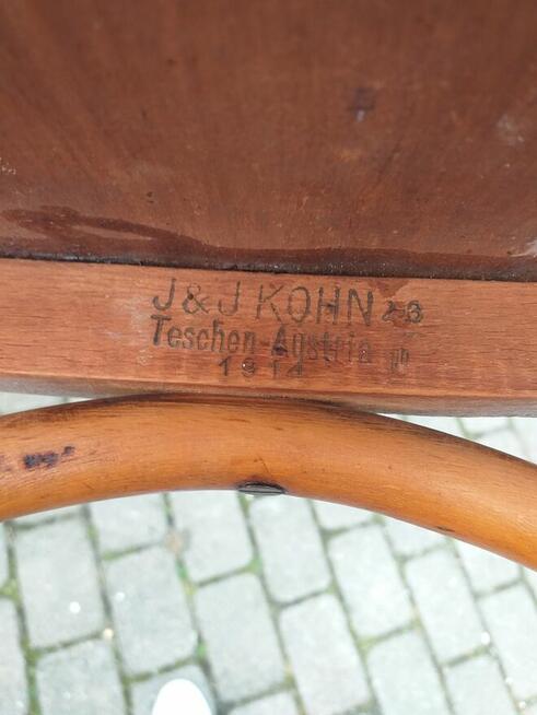 Krzesła oryginalne J & J Kohn sprzedam.
