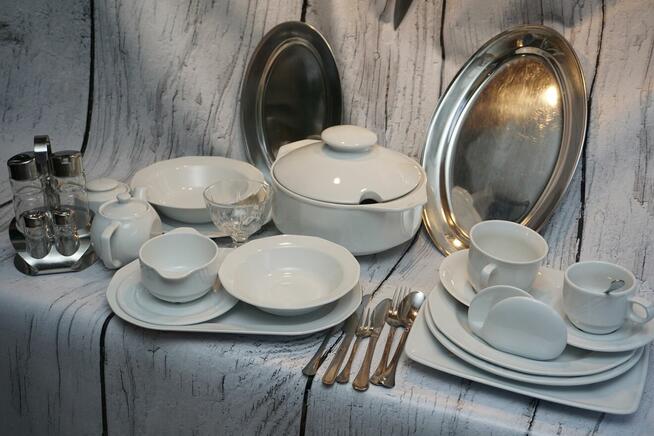 Parasol parasole ogrodowe stoły biesiadne krzesła