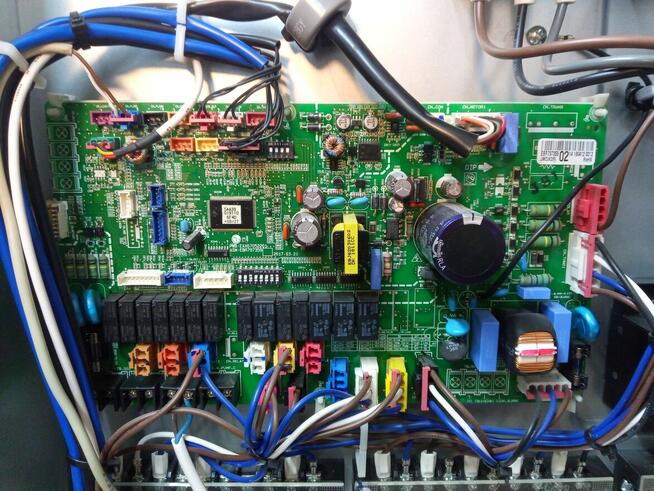 Płyta główna LG EBR797359 pompy ciepła LG HN1639