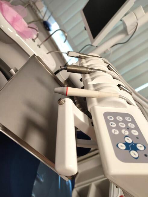 Asystentka stomatologiczna - Policealna Szkoła Medyczna