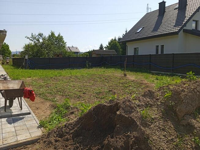 Porządki w ogrodzie-liście, nasadzenia, trawnika, trawników