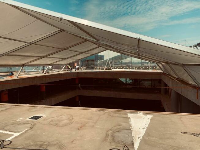 Zadaszenie placu budowy, osłona, ochrona budowy