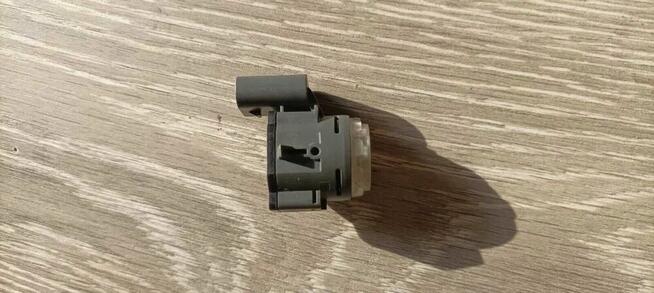 Czujnik parkowania L8B2-15K859-JB0NAK LAND RANGE ROVER JAGUA