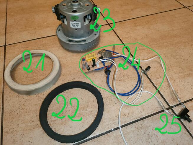 Zelmer TINY ZVC235SK 650 W-odkurzacz na części