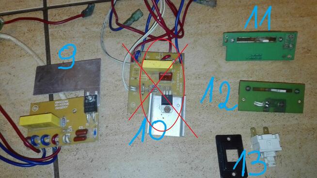 Zelmer XS beżowy typ 01Z011 /-ZVC111EK-ODKURZACZ / CZĘŚCI !