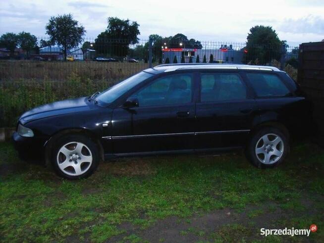 Audi A4 Kombi 1.9 TDI 115 KM 2001 r. czarny części