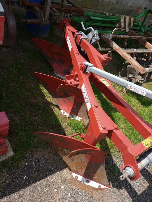 Sprzedam pługi stan bardzo dobry nowe lemiesze waryński nowa