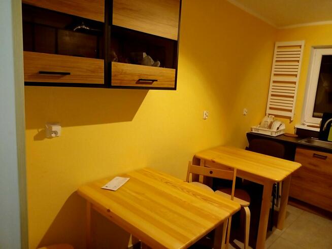 Kwatery pracownicze, noclegi, pokoje, wynajem, dla firm, RED