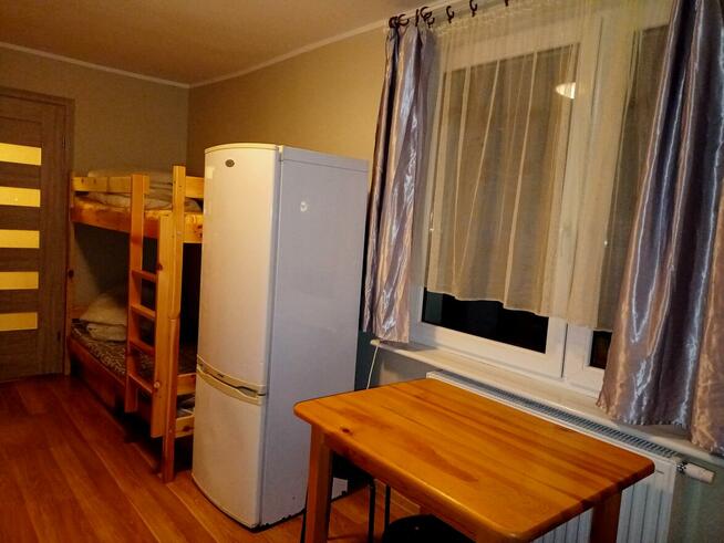 Kwatery pracownicze, noclegi, pokoje, wynajem, dla firm, RED