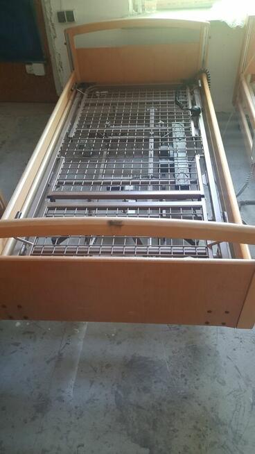 Łóżko rehabilitacyjne elektryczne drewniane szitalne meblowe