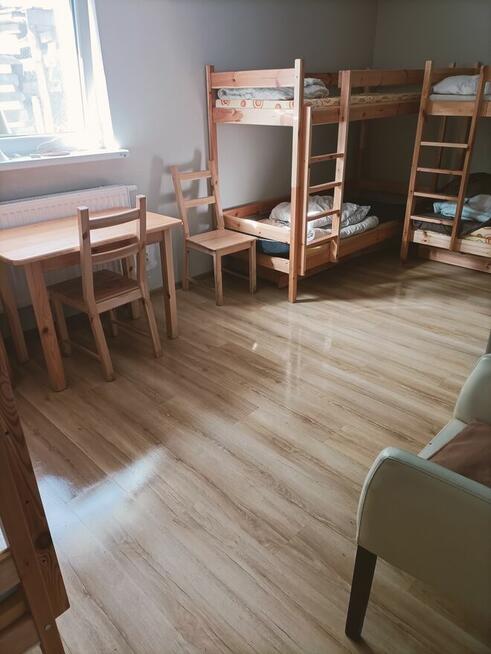 Kwatery pracownicze, noclegi, pokoje, wynajem, dla firm, RED