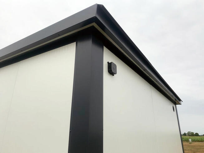 Pawilon z płyty kontenery biurowe budowlane portiernie