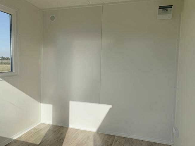 Kontener Kontenery Pawilony Socjalne Portiernia Stróżówka