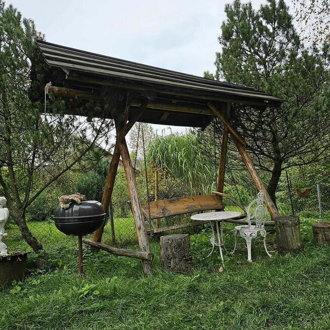 Przestronny dom na sprzedaż w malowniczej Roczyny