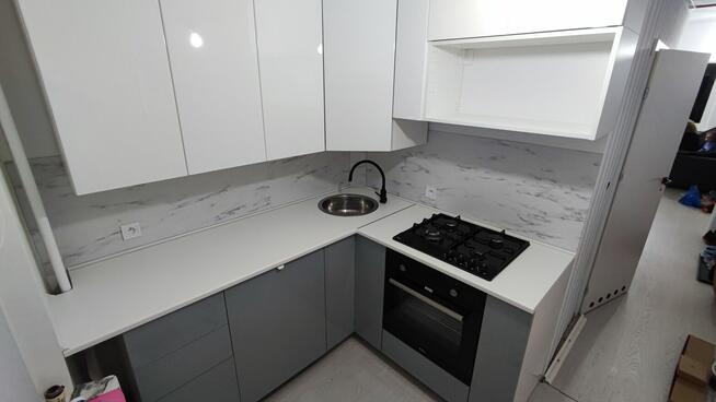 Montaż skręcanie składanie mebli Katowice i okolice