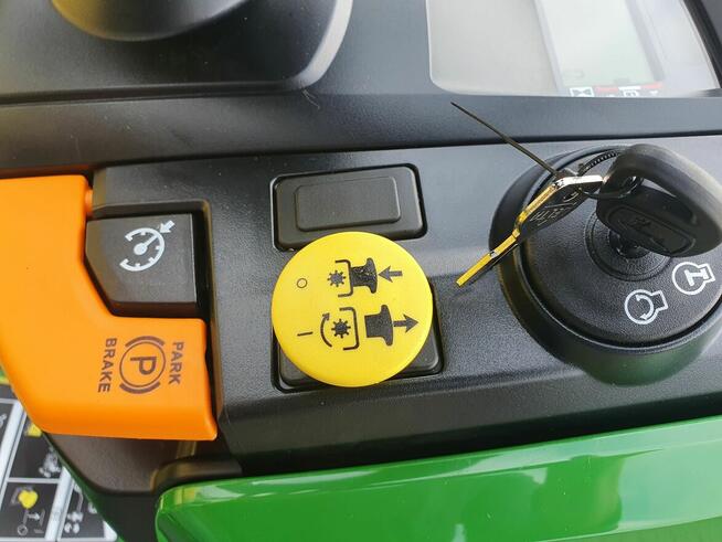 Kosiarka samojezdna traktor John Deere X350R Kawasaki 23KM