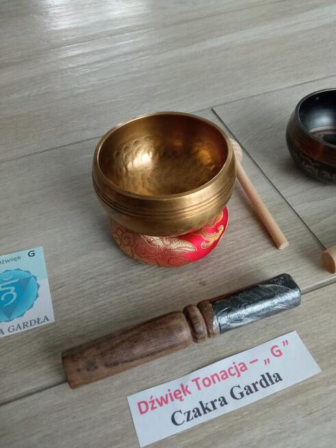 Misy Tybetańskie Dźwięk Tonacja - Czakra Gardła i Serca